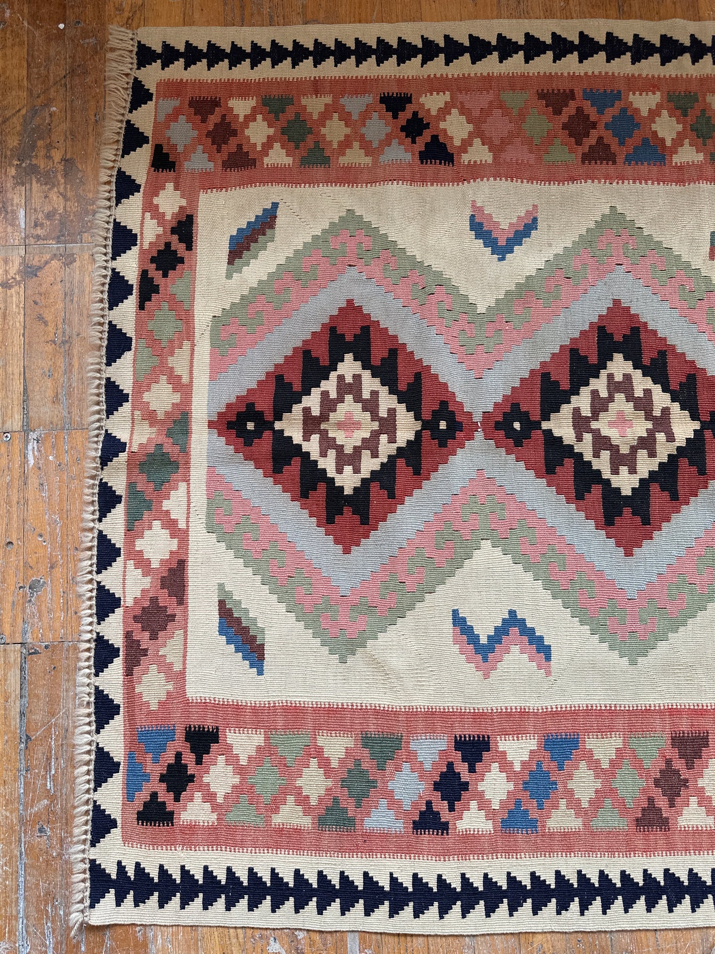 Vintage Turkish Kilim Rug - 5