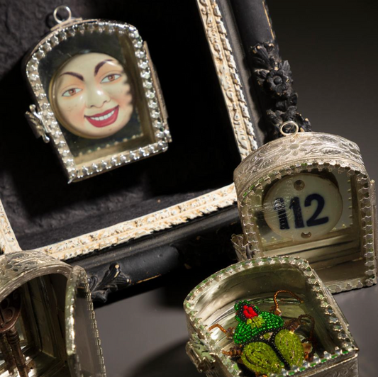 Hanging Keepsake Decoration