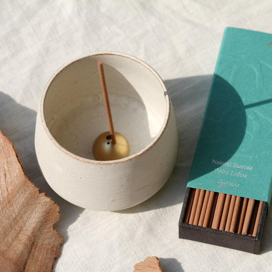 White Onyx Bowl & Gold Dome Holder